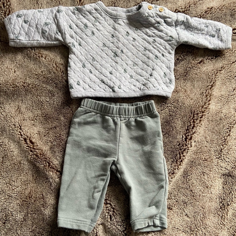 Organic cotton quilted baby outfit set - Gray and Green
